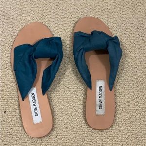 Steve Madden Blue Tropical knot Sandals